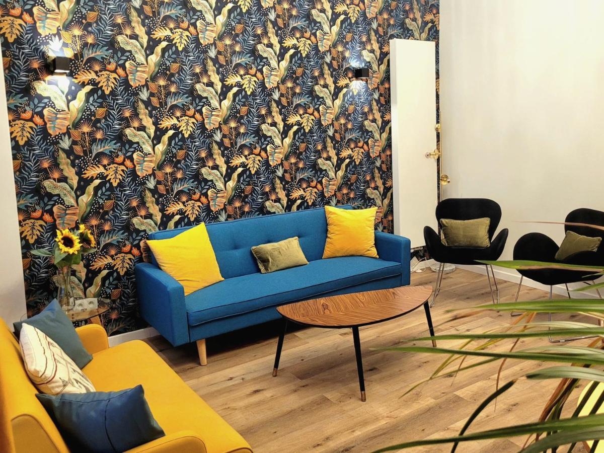 Brand New Rooms With Private Bathroom And Balcony-Terrasse Brussels Exterior photo