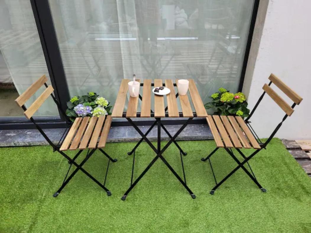 Brand New Rooms With Private Bathroom And Balcony-Terrasse Brussels Exterior photo